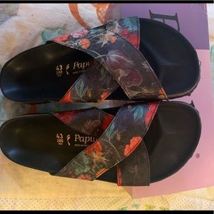 Birkenstock Pappillio Daytona floral sandals